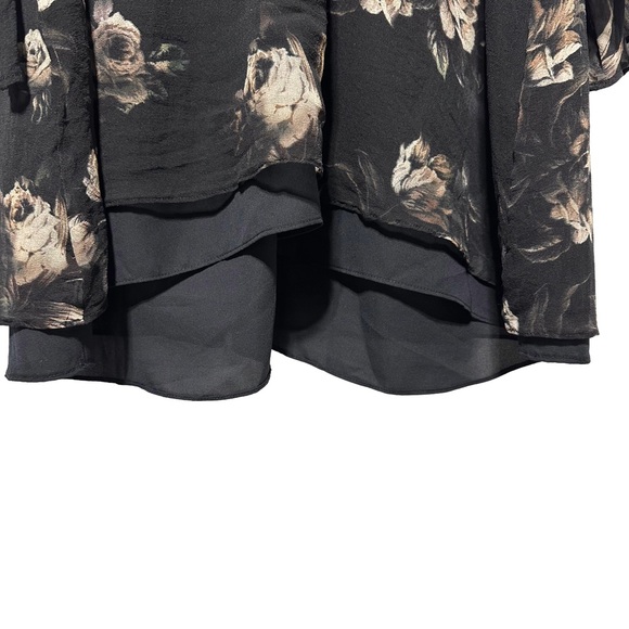 Chasor Silk Floral Mini Dress โ Sheer Bell Sleeves & Open Back - Picture 5 of 10